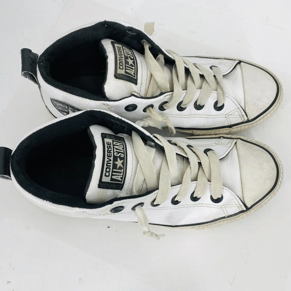 Converse All Star White Leather Junior Size 4.5 Ankle Lace Up Shoes